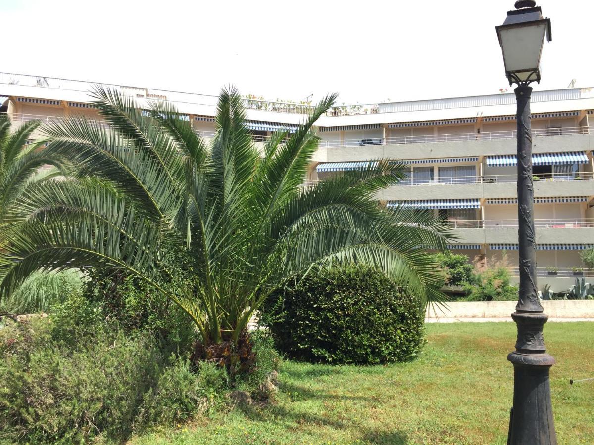 Brigitte Studio Centre Saint Tropez Parking Piscine Wifi Vue Mer Exterior photo